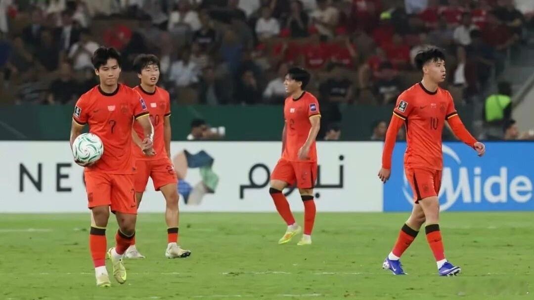 慎言虽败犹荣U23亚洲杯决赛，中国队输了个0比4。我想聊一聊四点看法。第一，中国