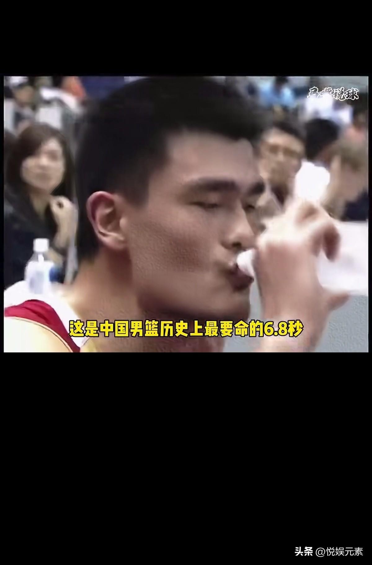 男篮06年的世锦赛，
中国五十年才出一个的姚明，
带着朱芳雨，王治郅，易建联，