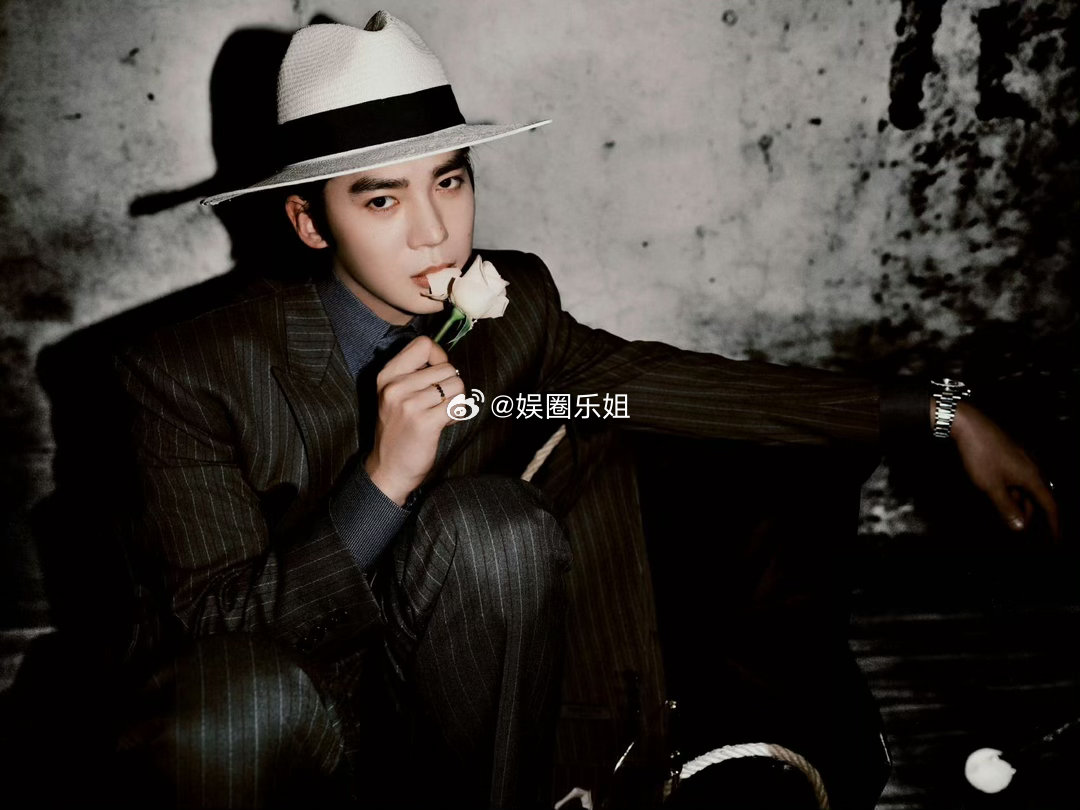 轻松驾驭各种风格，于适新造型，暗夜男爵来了！暗夜男爵于适于适yosh