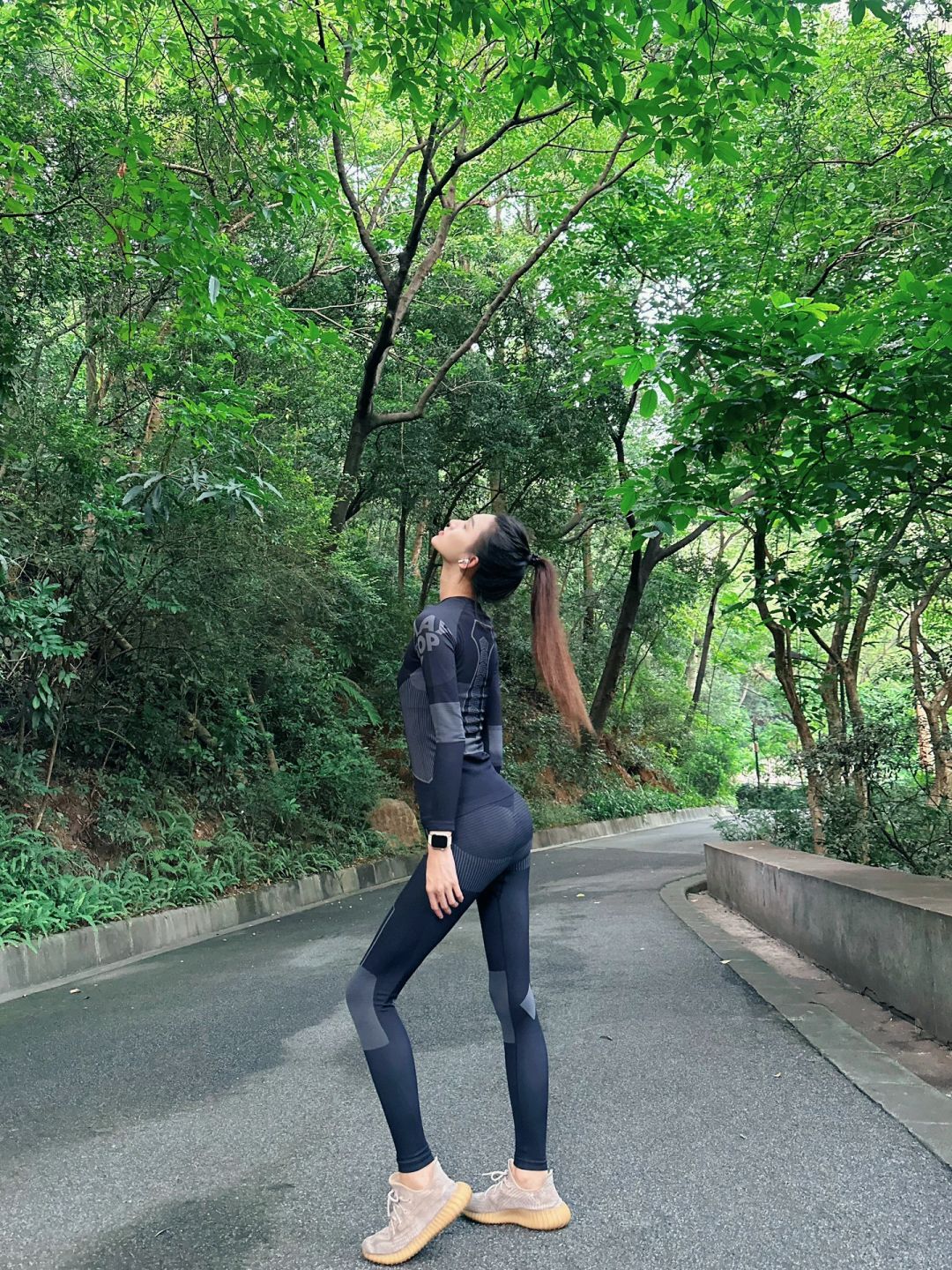 一起徒步🏃🏽‍♀️