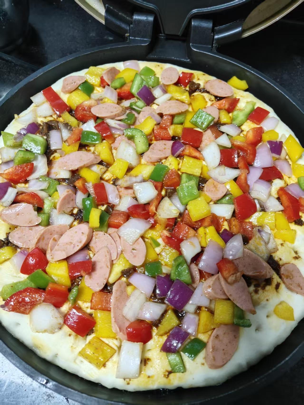 自己动手，丰衣足食，第一次吃自己做的披萨？[小鼓掌][小鼓掌][小鼓掌]