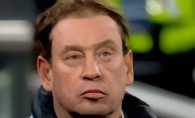 绿茵场上，真正的强者从不为一时的失利而却步，而是从跌倒的地方汲取力量，重新站起！