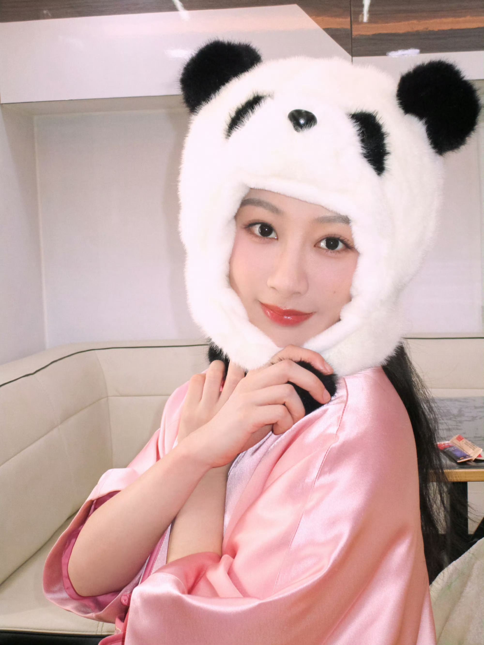 杨紫 💜yz杨紫 💜yz 杨紫董竹君 “玫瑰在海里燃烧 我的爱在烈火中绽放.
