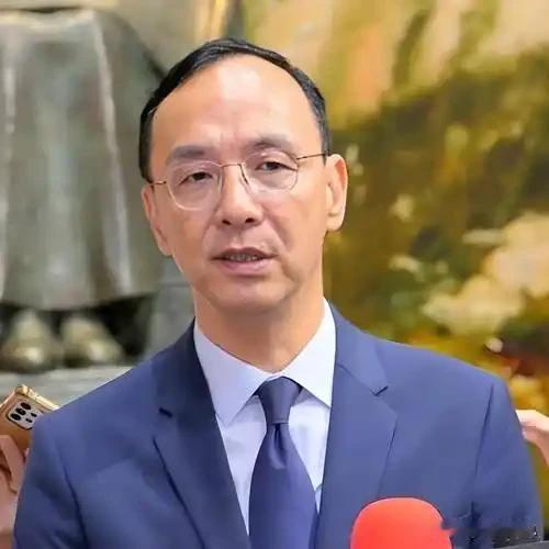 10月25日，对所有中华儿女而言，是沉甸甸、不容篡改的民族纪念日——台湾光复纪念
