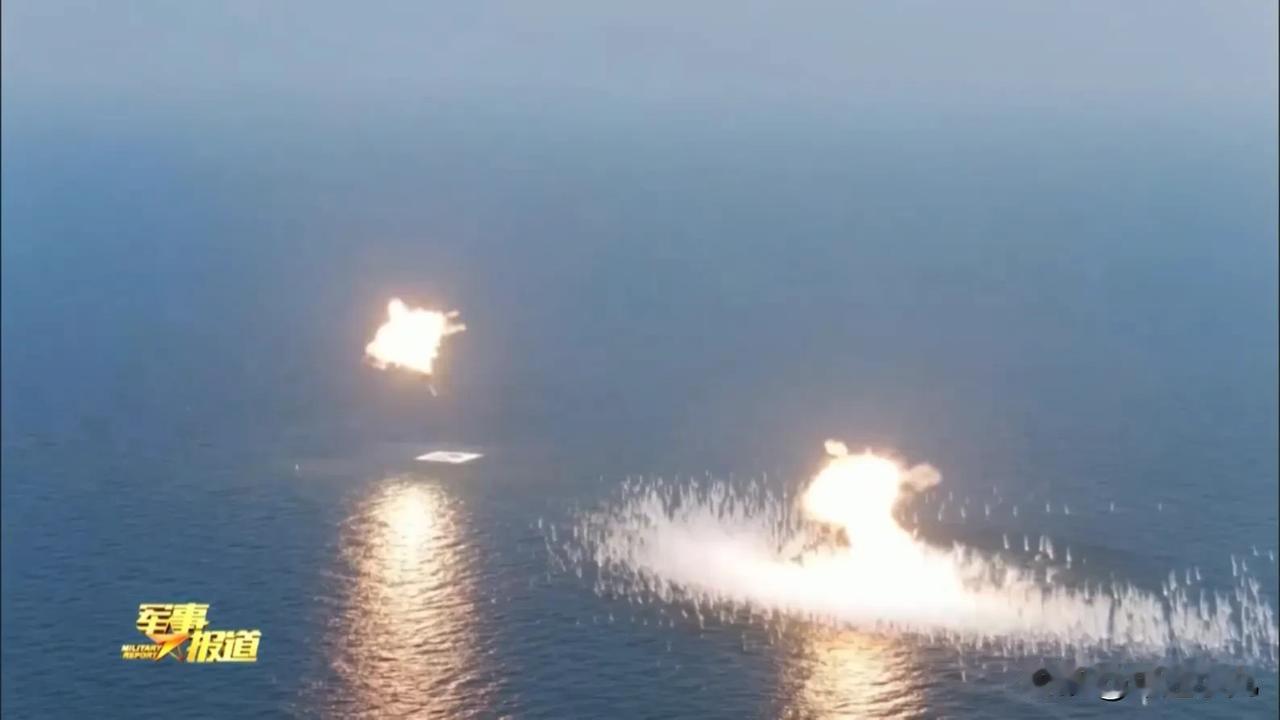 中国远火罕见展示海上定点清除能力，居然用的是空爆弹，打击精度真的绝了……

就在