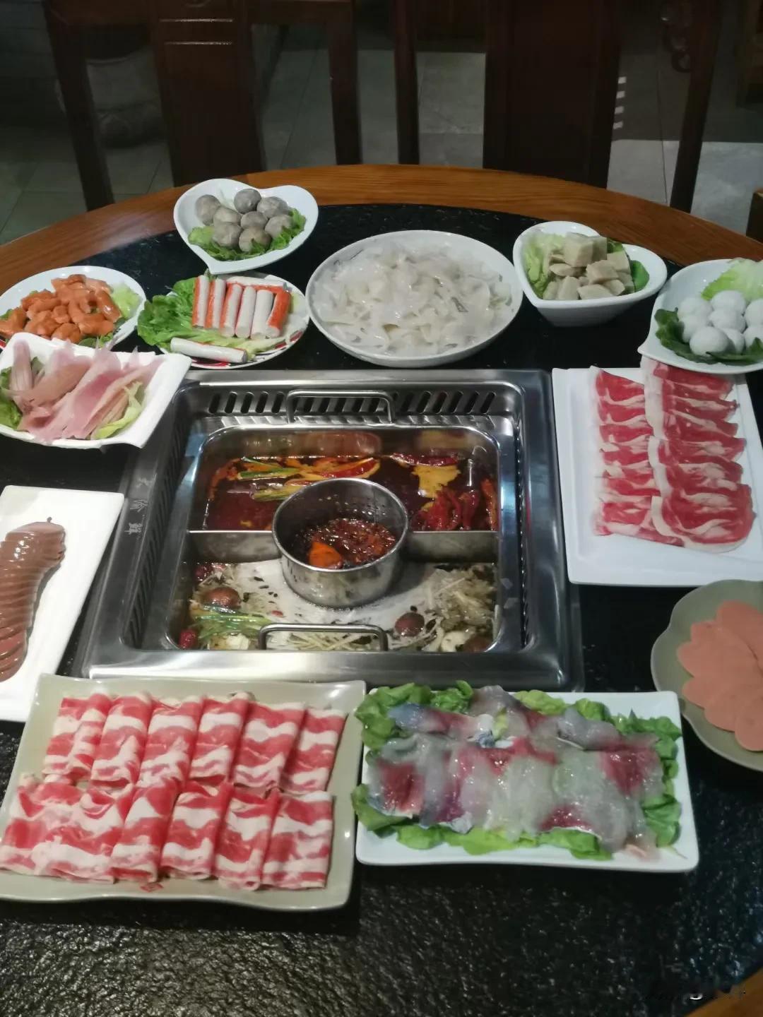 今天的跨年聚会，很有吸引力，也很有价值！