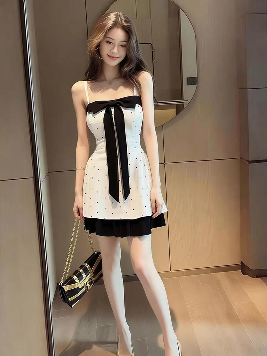 这清新风的法式吊带半身裙，感觉秒极了！既显气质，又显温柔！温柔气质少女风 少女的