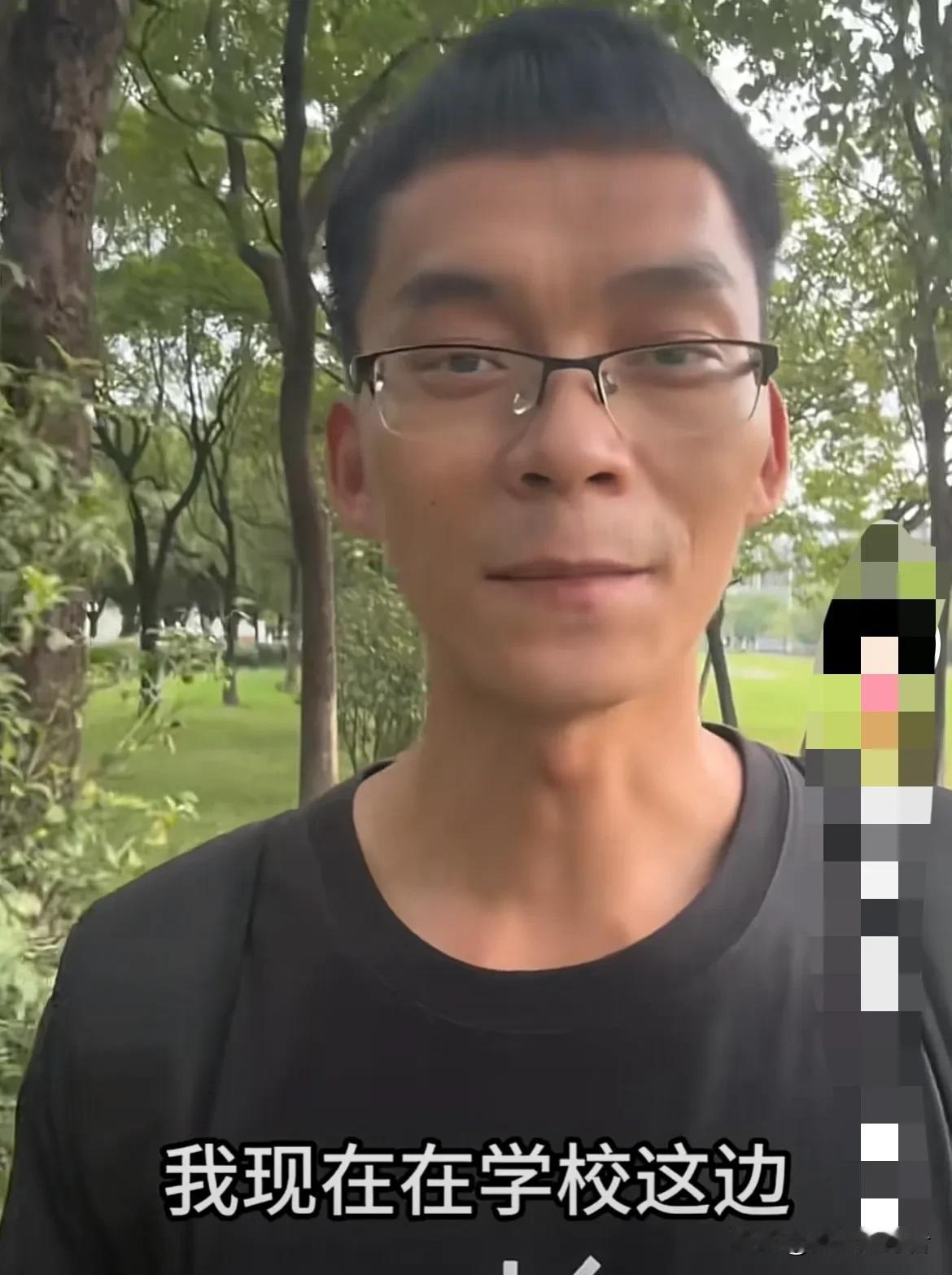 前几天，唐尚珺说有事请假回家。因为国庆刚放假没过两天，唐尚珺又请假回家，就引起很