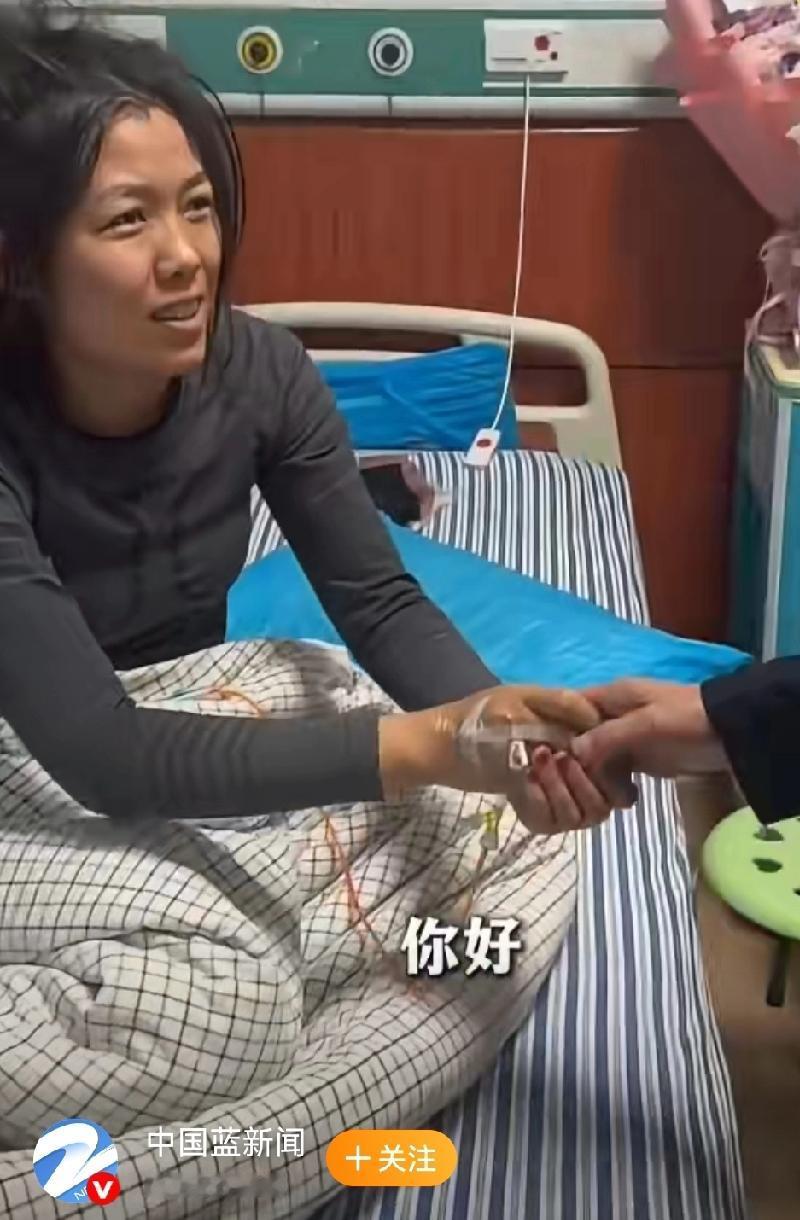 荒野求生“冷美人”：归来后的小困扰
11月18号，在湖南张家界这儿，“冷美人”在