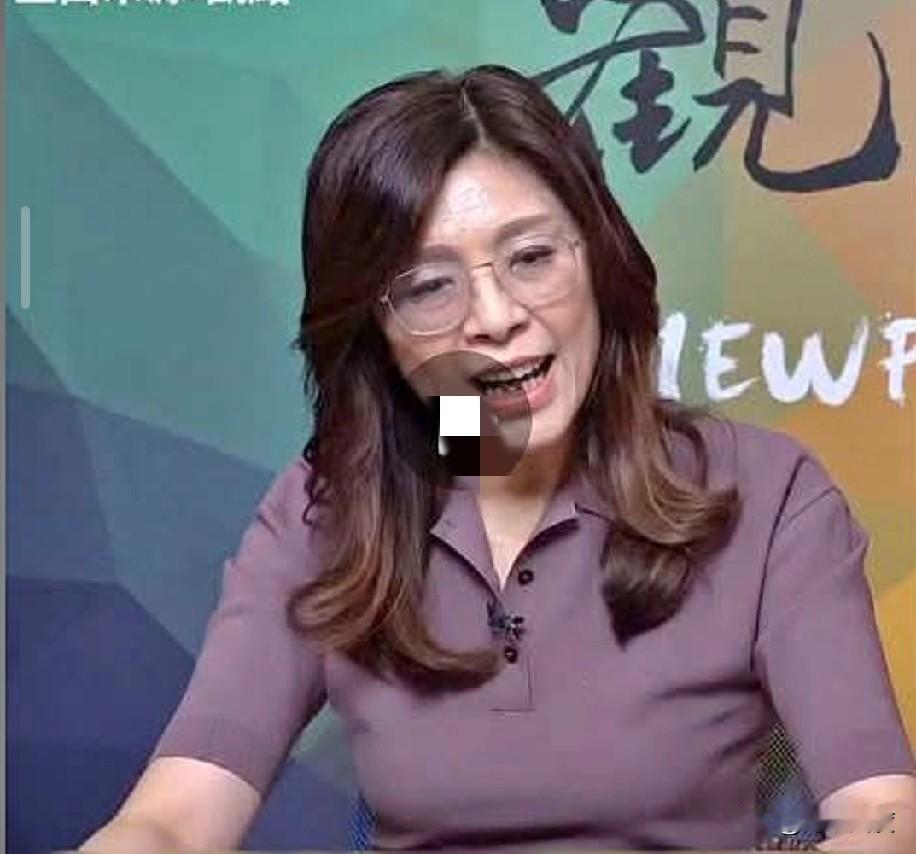 郑丽文党主席当的真累，不领薪水还募款，被党内外铺天盖地的黑，没压力是假的，看这脸
