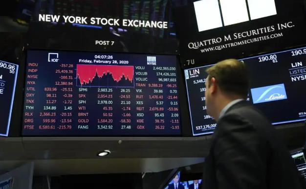 日元加息至1%却难阻本币疲软，美股更是不跌反涨，这背后藏着一个残酷的套利逻辑。理