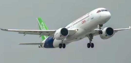 以牙还牙！
欧美故意不给中国C919发适航证，就是想卡住国产大飞机的脖子。我们也