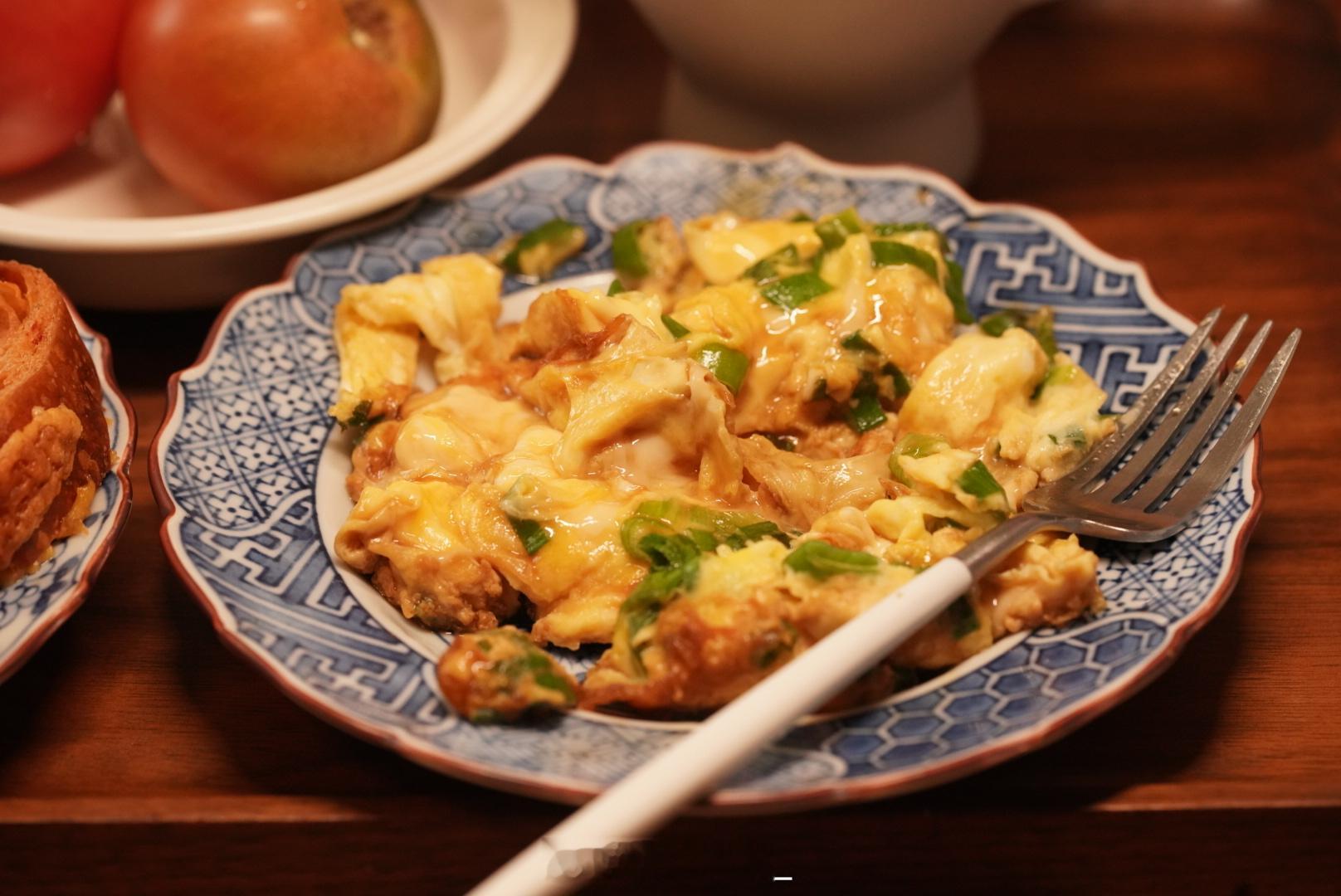坚持每天早上吃2颗鸡蛋，一个月以后，你就会发现，你比每天都不吃鸡蛋人，多吃了60