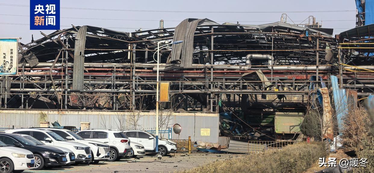 刚到中午就炸了！阿拉善化工车间一声巨响，两条人命生死未卜，看完心都揪紧了！
 