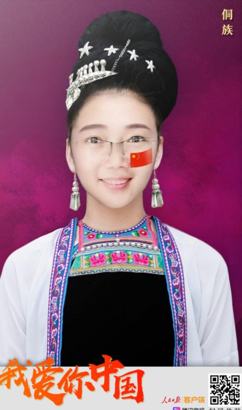 妈妈说：

你在外混了三十年

还不养活自己

你还是回农村吧。

于是我听话地