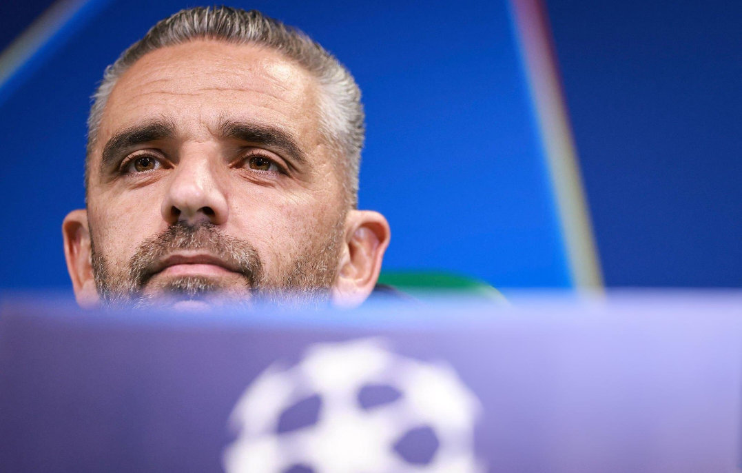 里斯本竞技主教练鲁伊·博尔赫斯在明天对阵巴黎圣日耳曼的比赛前表示：“我们很幸运地