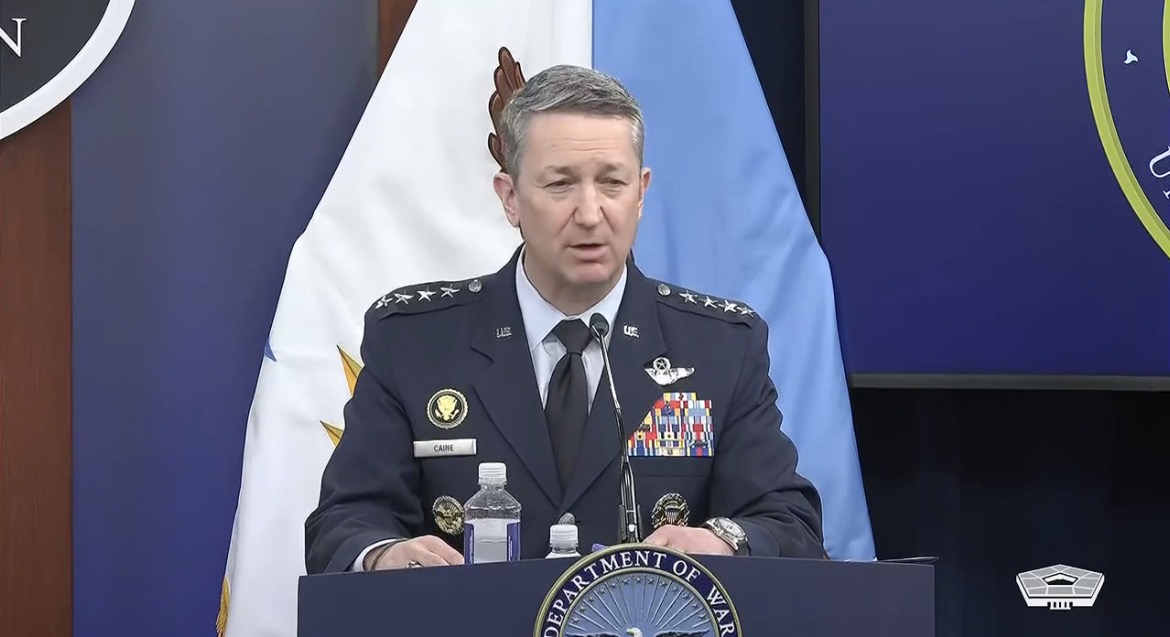 🔻美军参谋长联席会议主席丹·凯恩将军表示，自周六以来，伊朗战区弹道导弹发射次数