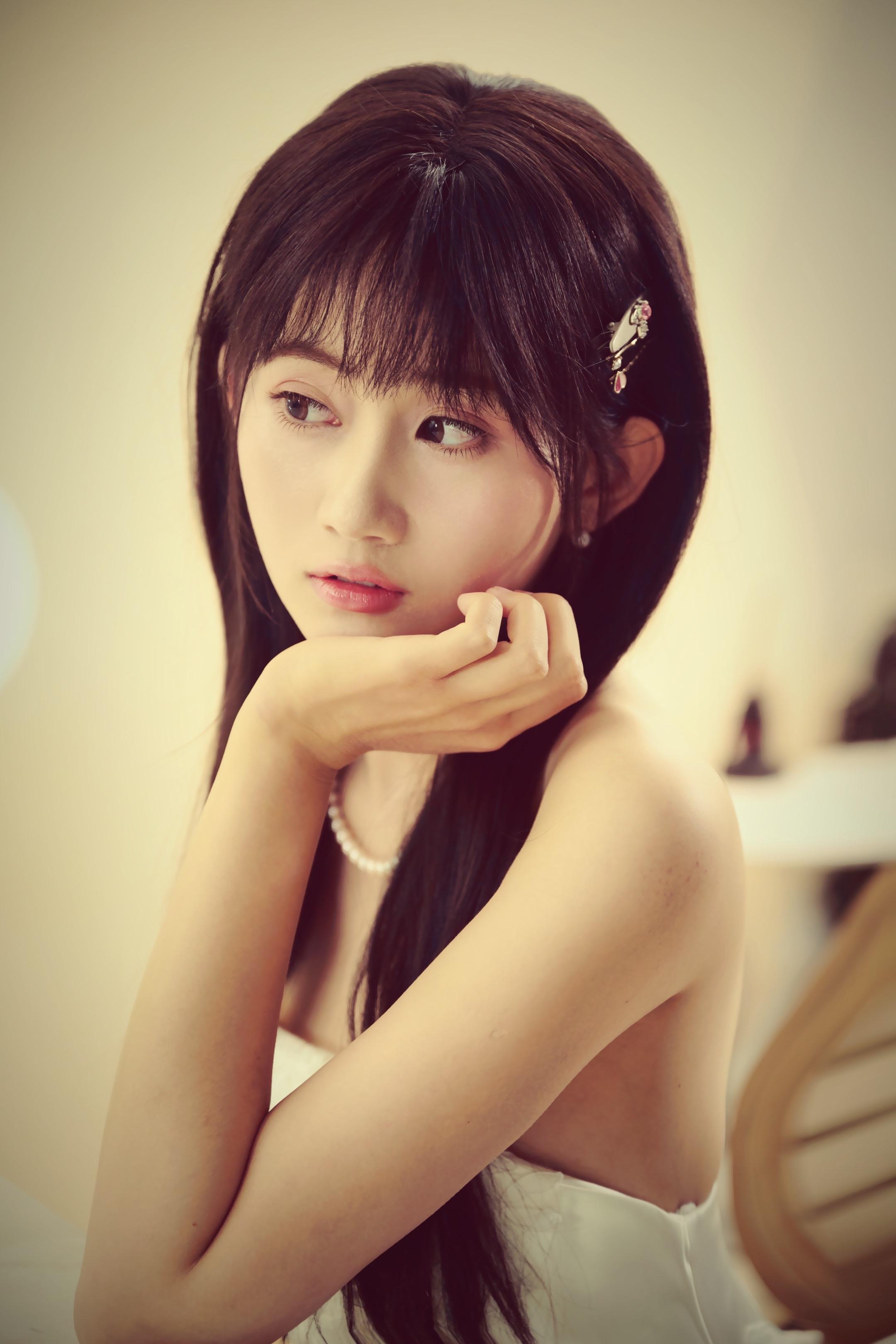 一人推荐一首dj？我还有照片没发呢嘿嘿嘿。
