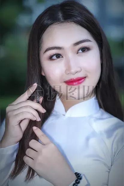 优雅少女，古装写真，气质如兰。