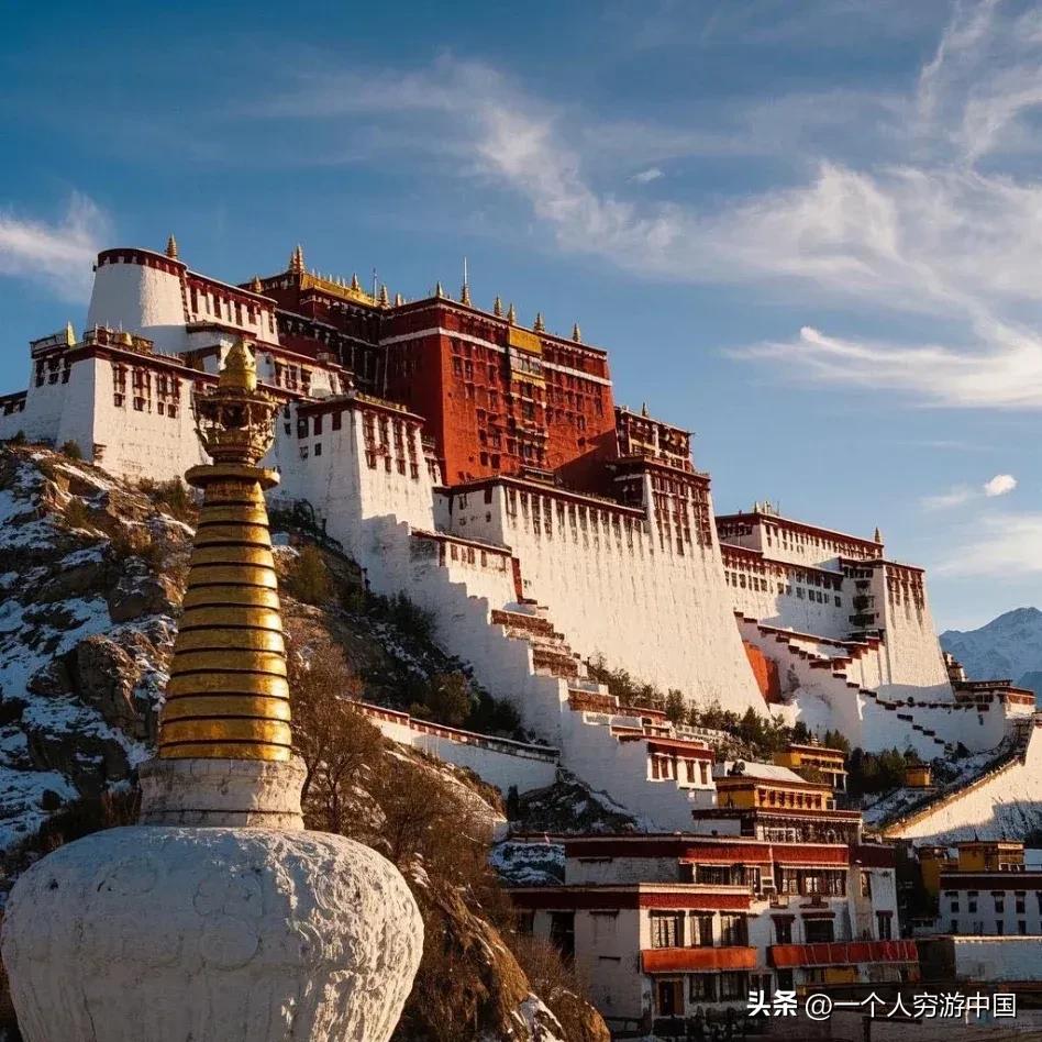 从布达拉宫到ICU病房，这个湖南女孩靠着不内耗获得重生。

在海拔5000米的拉