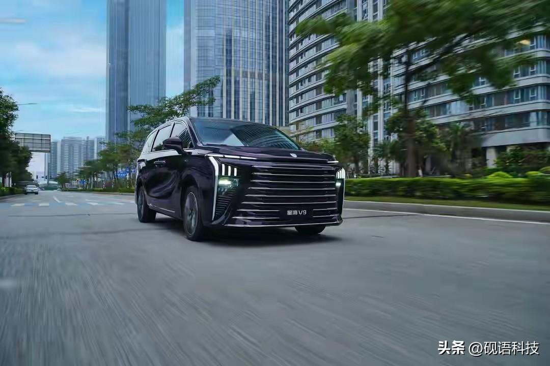 插混车最怕什么？纯电续航虚、综合续航短。

2027款星海V9给的答案是：CLT