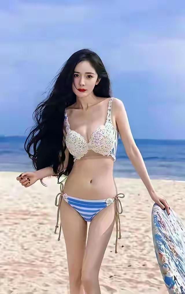泳装杨幂！海边冲浪板造型直接炸场，这波熟女氛围感谁看了不迷糊
 
这组杨幂的沙滩