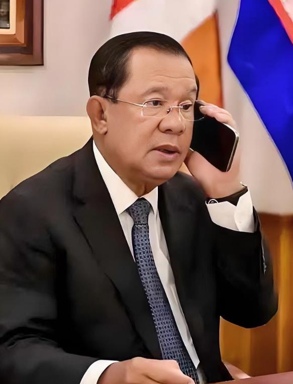 彻底认怂了！泰国柬埔寨签订停火协议之后，多家媒体爆料称，柬埔寨将会向泰国履行承诺