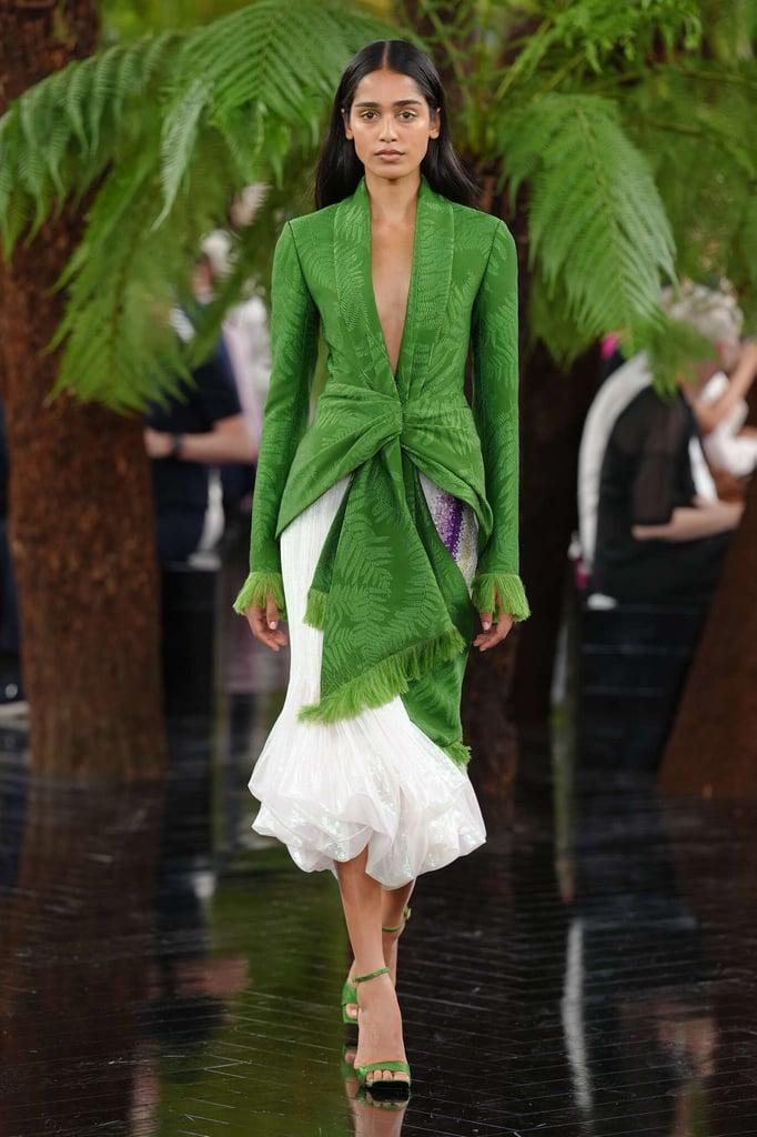 Christian Dior 2026秋冬高定系列，丝绸和薄纱的运用温柔得让人心