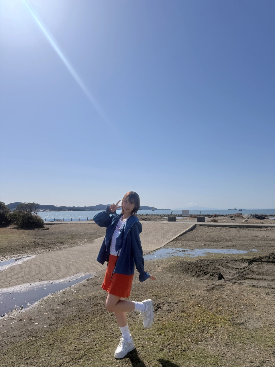 石塚瑶季「お仕事終わりに、コニちゃんとほーちゃんとかき氷を食べに行きました🍧他
