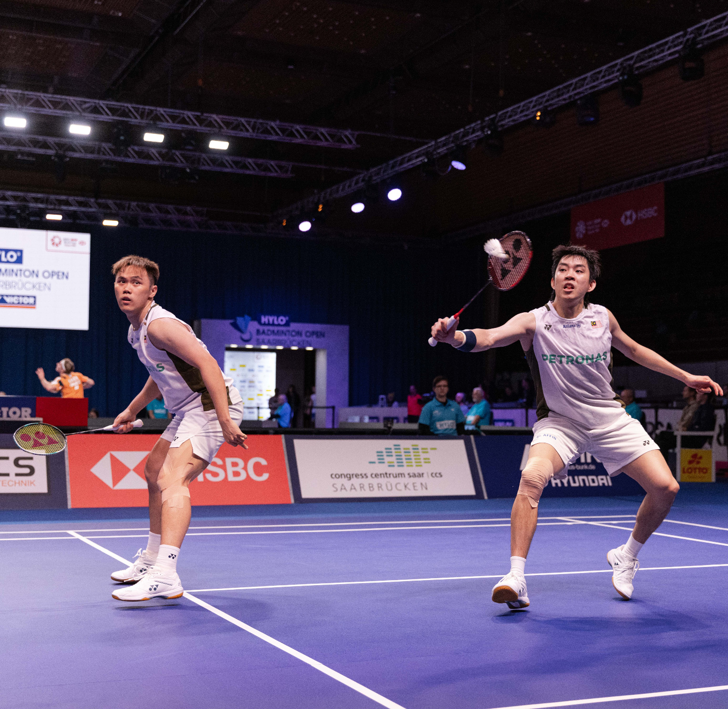 万炜聪/郑凯文🇲🇾 21-17、21-16 李芳至/李芳任下轮：万炜聪/郑凯