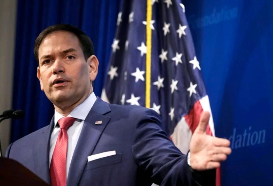 欧洲新闻网报道，当地时间16日，美国国务卿鲁比奥表示，美国务院已将委内瑞拉“太阳