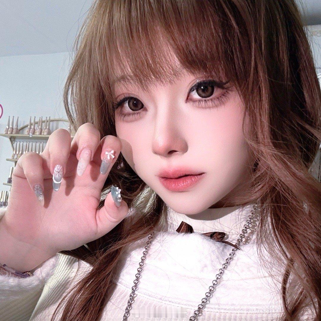 萌萌的指甲 萌萌的我 