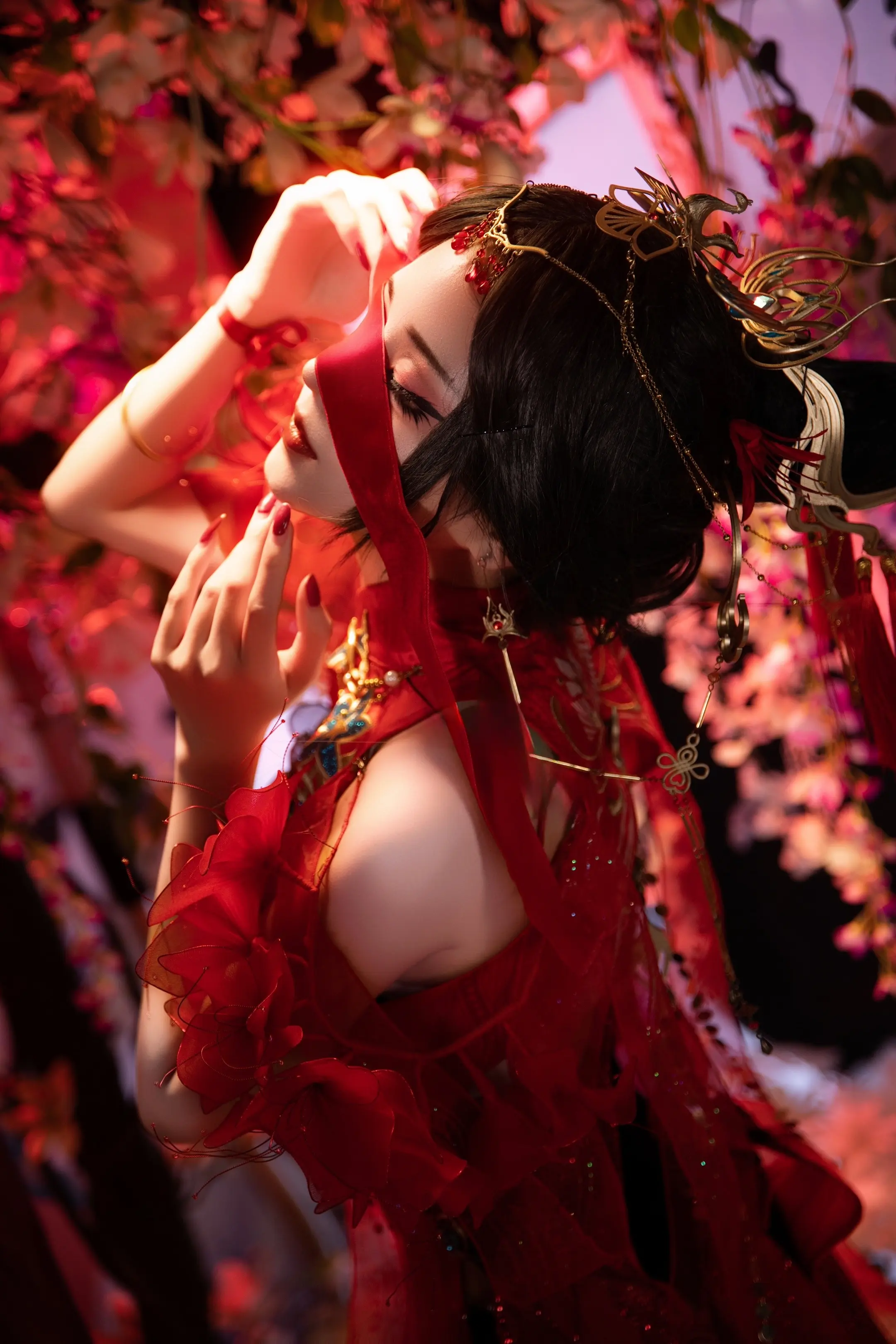 她命真好你通宵还要带她怕输了 不开心你去借低分号叫你兄弟一起带她，一句...