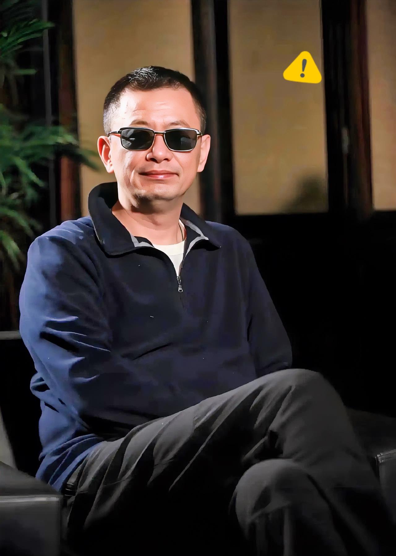 王家卫事件过后，

事业发展可能受影响最大的不会是王家卫本人，也不会是秦雯，而是