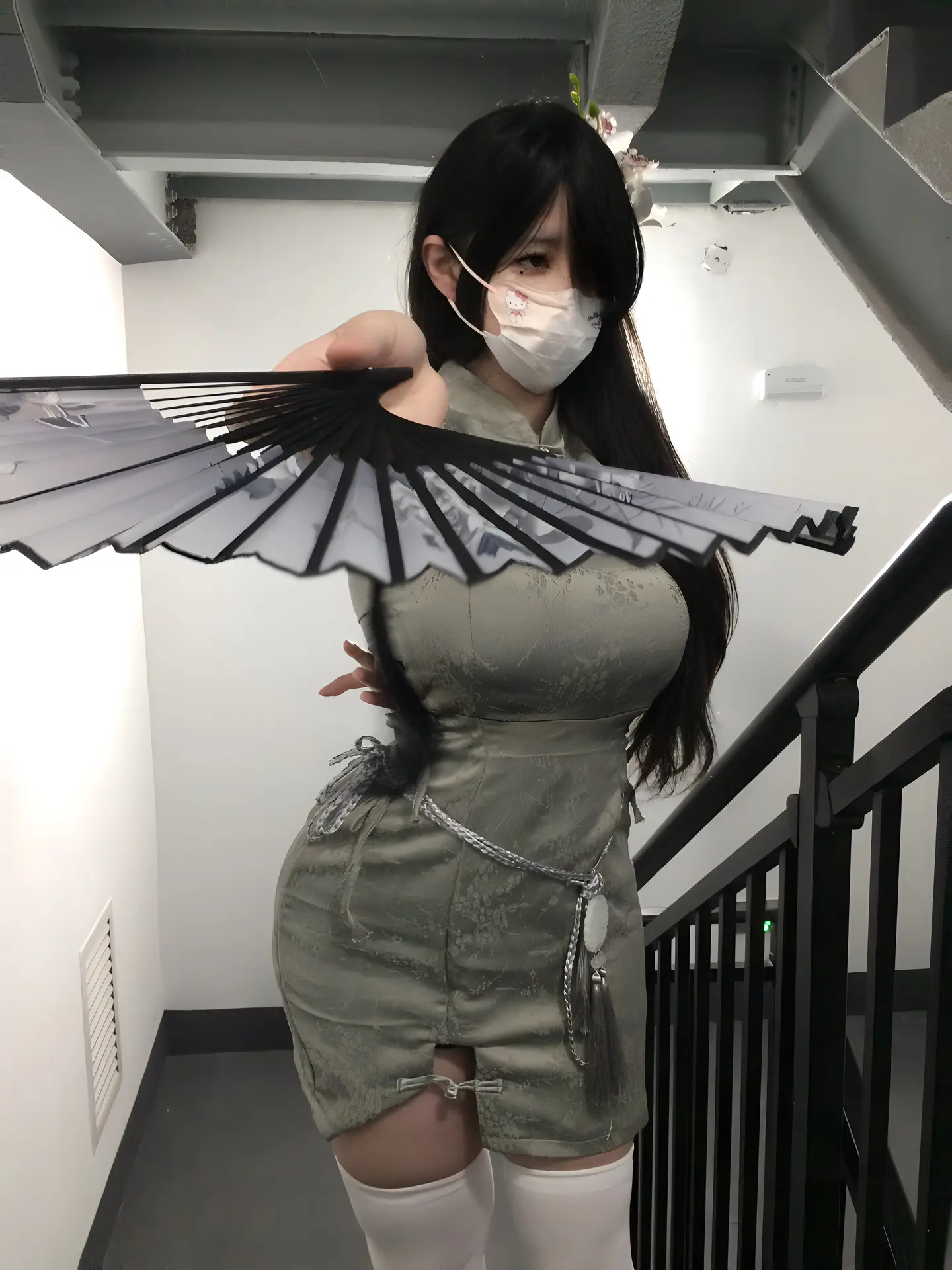 “找到了”
“是你”
