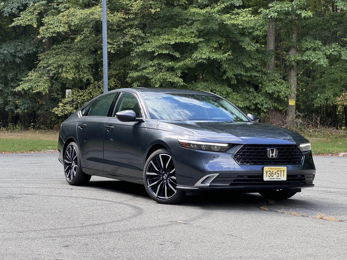 今天收到Carvana的短信，我手里这台2024款2.3万公里的顶配雅阁收车价2