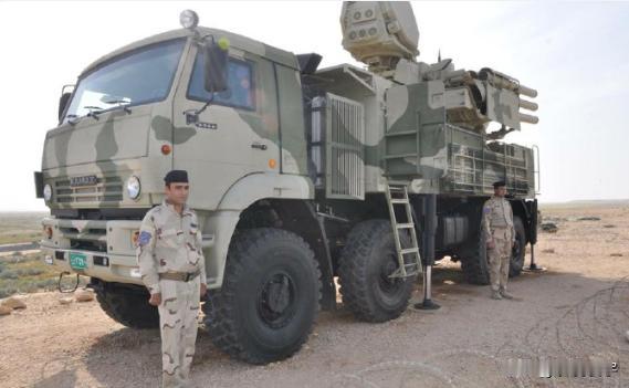 “我们正在等待以色列，只要第一架飞机起飞，我们的导弹就会发射。”4月15日，伊朗