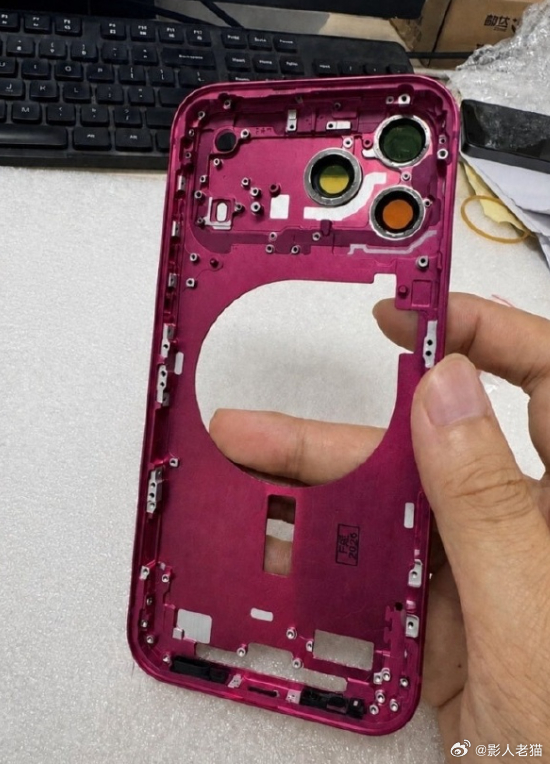 iPhone18ProMax配色iPhone 该说不说，新配色比星宇橙还要丑