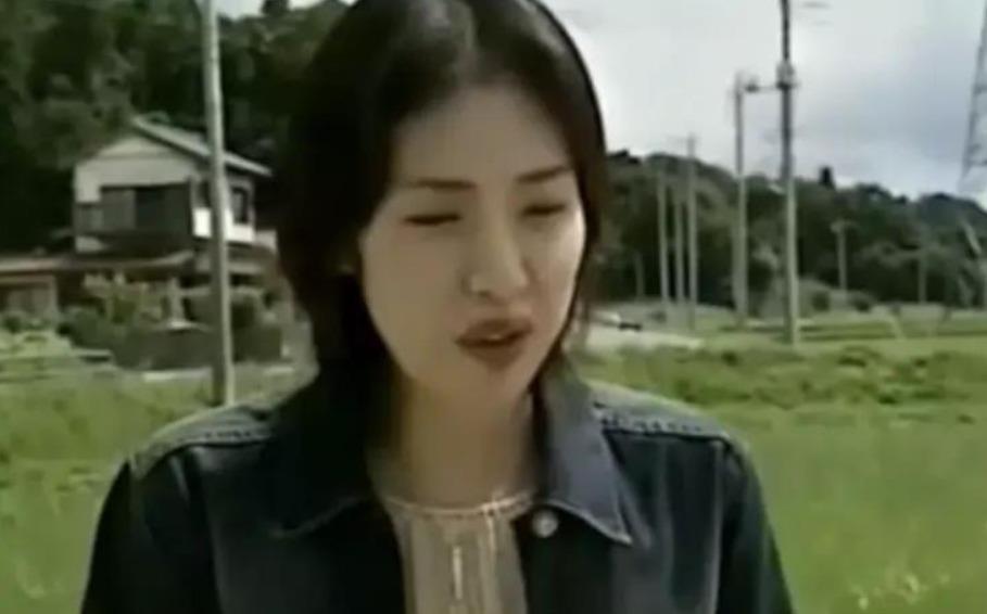 2000年，日本著名女艺人天海佑希，被检测出她的线粒体DNA竟与其中一具距今35