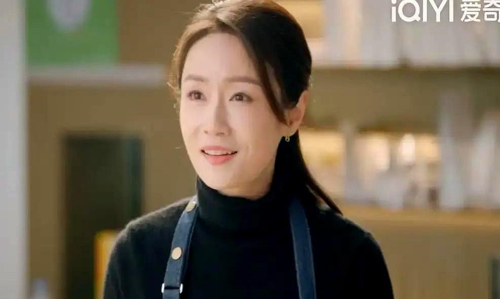 中年人的生活崩盘，真就一晚上啊。

最近看董璇和张铎的《不期而遇的生活》给看em