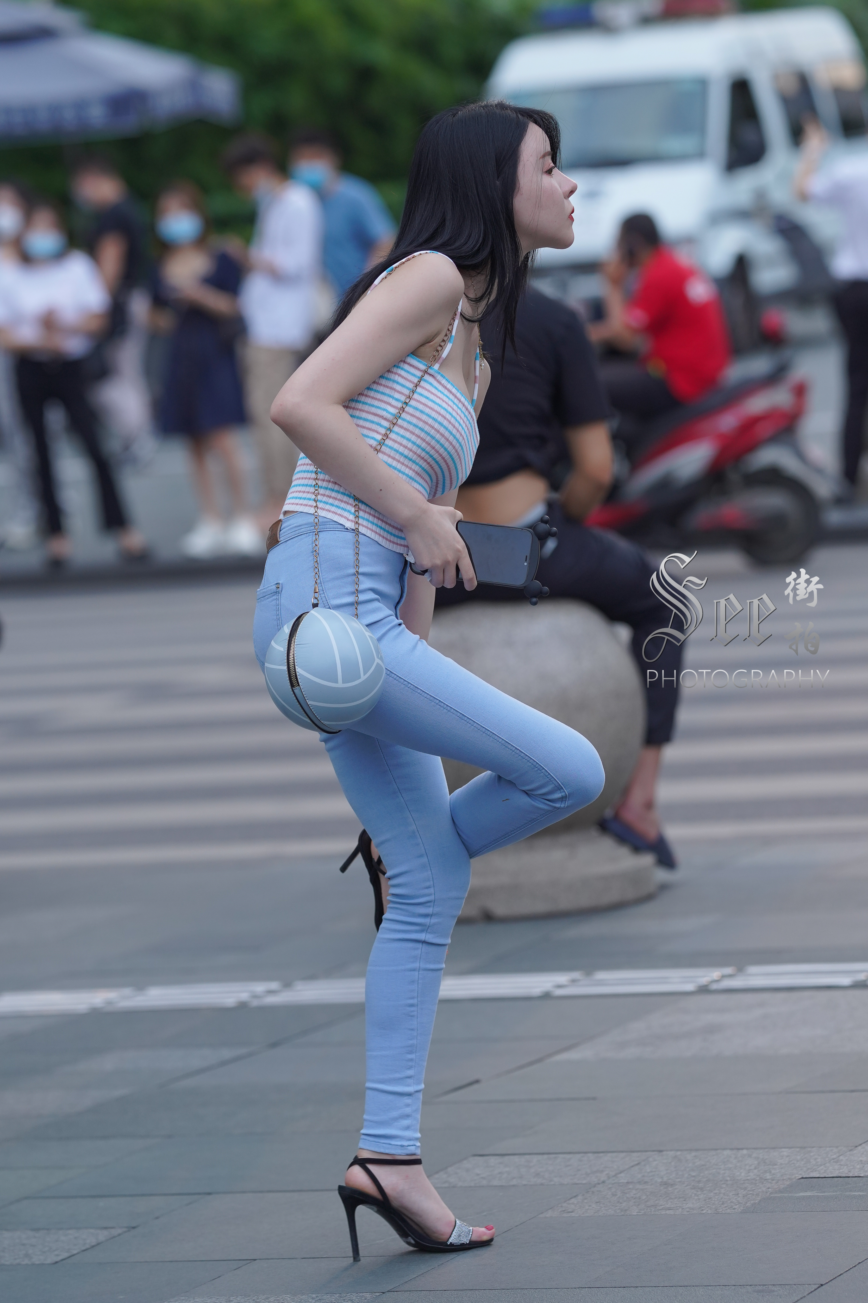 铅笔牛仔裤，窈窕青春~~ ​​​