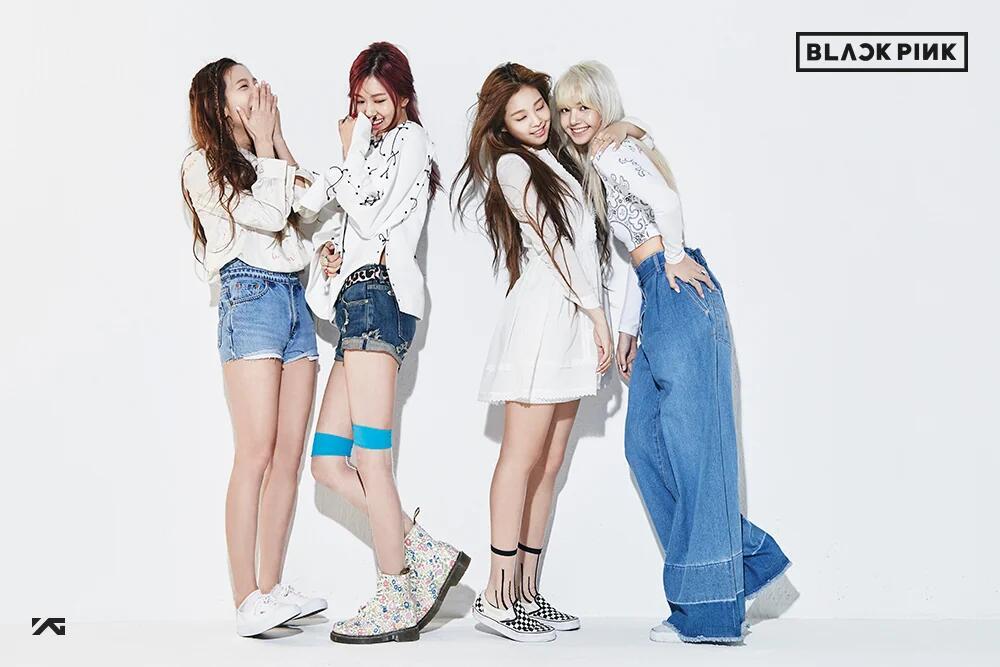 十年前的今天YG正式公布新女团的名称【BLACKPINK】 