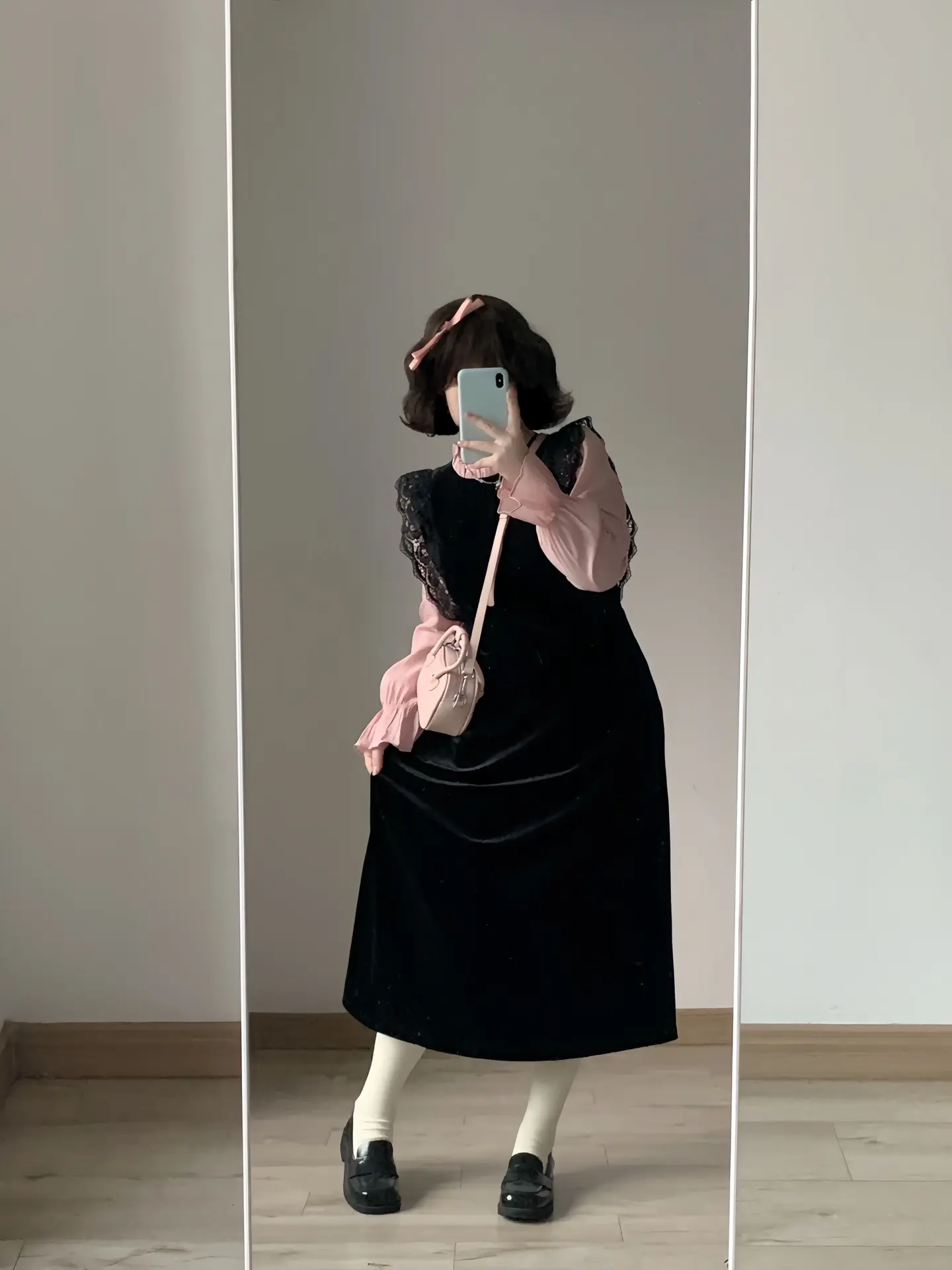 甜美韩系温柔连衣裙。