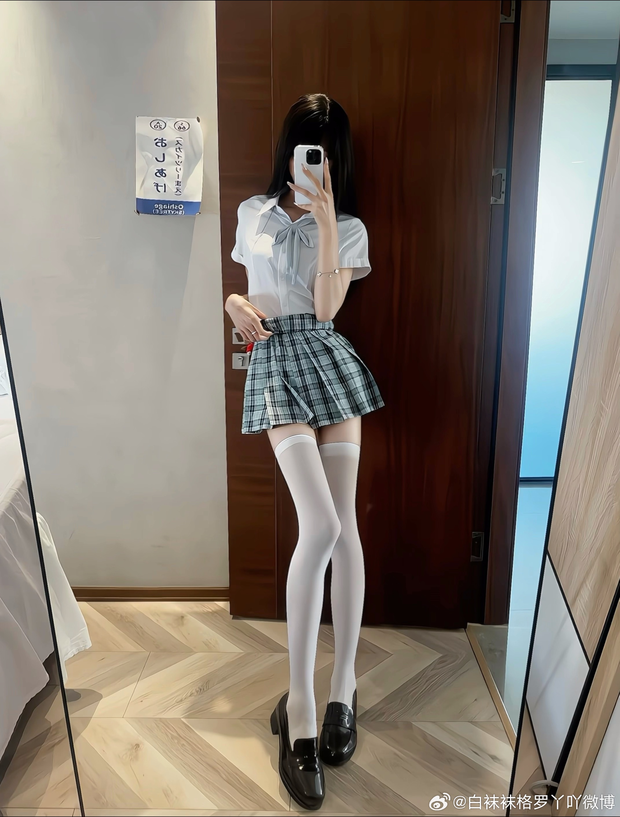 不说哈尔滨是避暑胜地么？这怎么跟火焰山一样。 