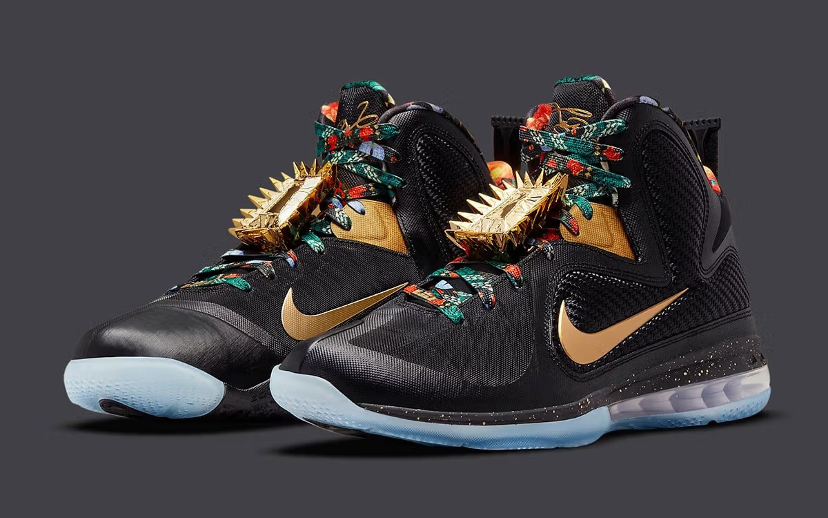 Nike LeBron 23 "Watch The Throne"  灵感源自2