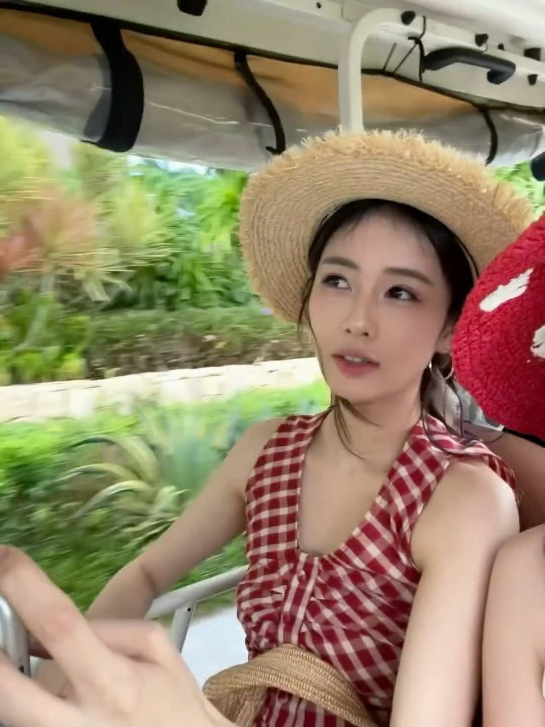 电视剧宁安如梦[超话]  山河温柔万里🍭我的心动只为你存续白鹿 🥀白鹿王韵娜