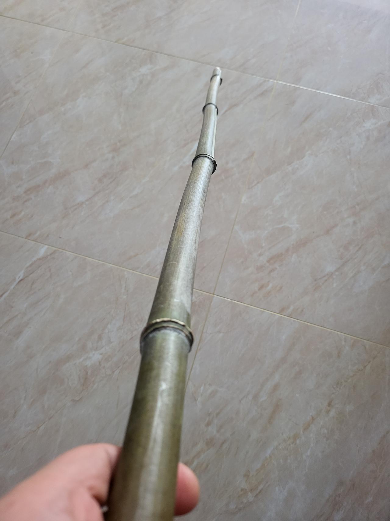 网购送了一根竹竿，爱不释手