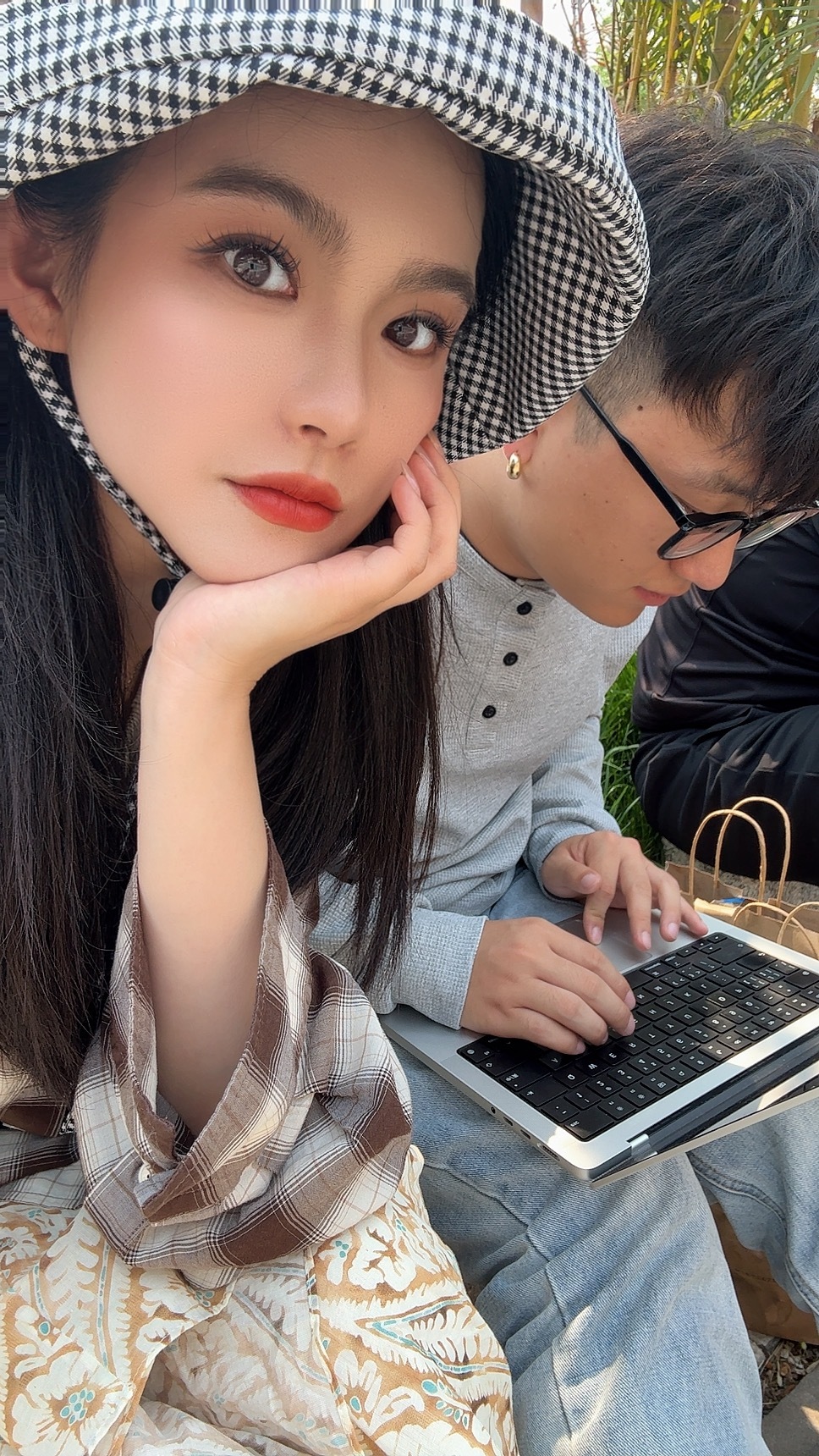 中午午休时间 弟弟在给我剪辑跨域我爱我团队的每一人[偷乐][偷乐][偷乐]打算6