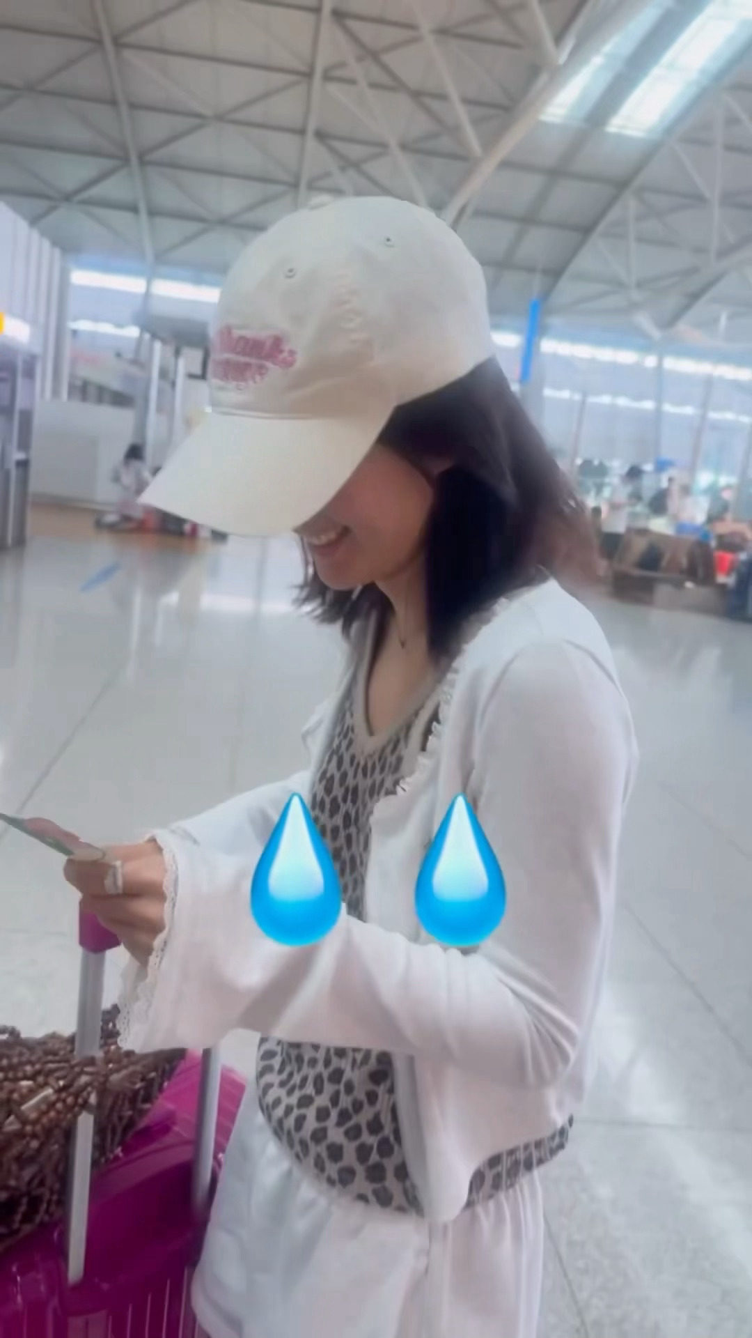 哎呦这个麦儿🥹🥹说完后自己还害羞了🥹🥹 