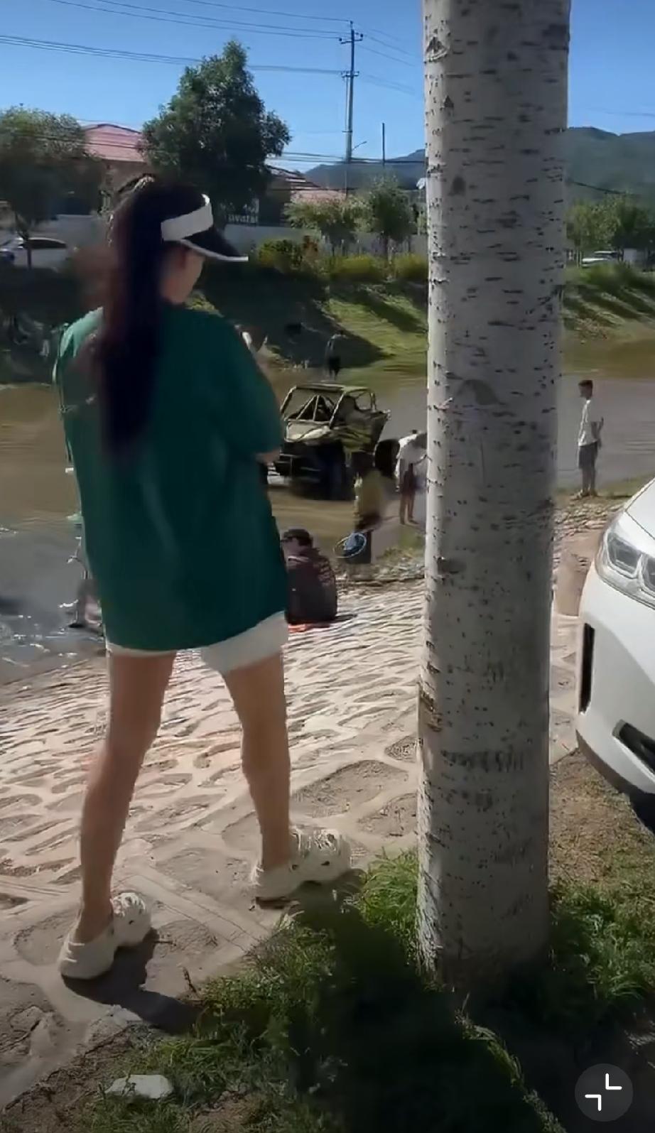 本想装一波，结果拉了一坨。。。带他犒劳一下 我是需要大补了 今晚又聚了一场